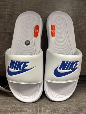 Men's Nike Victori One Slides/Sandals (White/Royal Blue) - Size 6